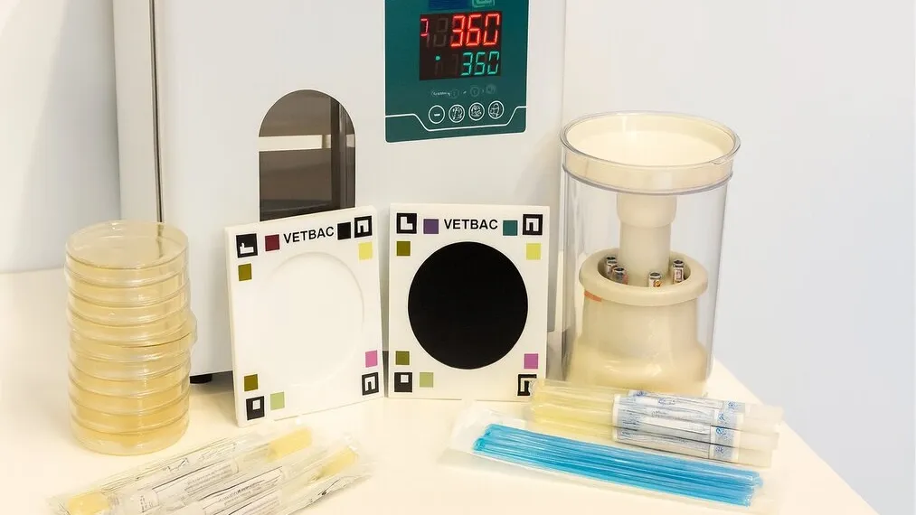 VetBac equipment set